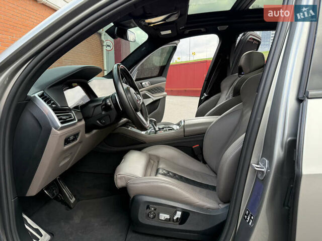 Серый БМВ Х5 М, объемом двигателя 4.39 л и пробегом 49 тыс. км за 105900 $, фото 48 на Automoto.ua