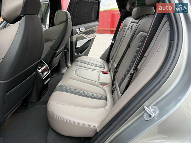 Серый БМВ Х5 М, объемом двигателя 4.39 л и пробегом 49 тыс. км за 105900 $, фото 56 на Automoto.ua