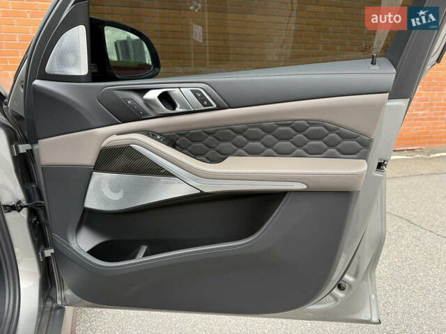 Серый БМВ Х5 М, объемом двигателя 4.39 л и пробегом 49 тыс. км за 105900 $, фото 50 на Automoto.ua