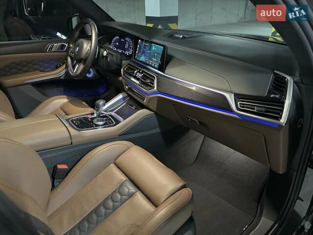 Серый БМВ Х5 М, объемом двигателя 4.39 л и пробегом 27 тыс. км за 107000 $, фото 35 на Automoto.ua