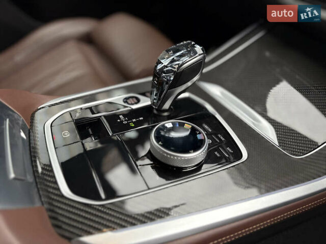 БМВ Х5 М 2023 в Киеве на Automoto.ua Серый БМВ Х5 М, объемом двигателя 2.99 л и пробегом 71 тыс. км за 83000 $, фото 18 на Automoto.ua