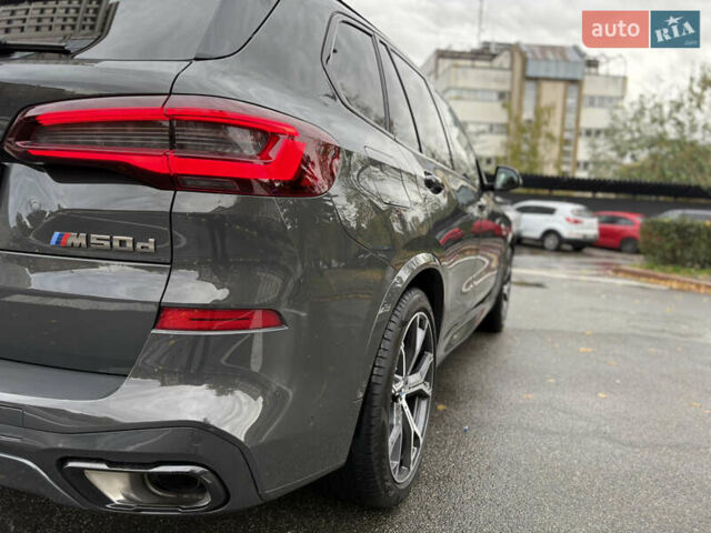 БМВ Х5 М 2023 в Киеве на Automoto.ua Серый БМВ Х5 М, объемом двигателя 2.99 л и пробегом 71 тыс. км за 83000 $, фото 6 на Automoto.ua