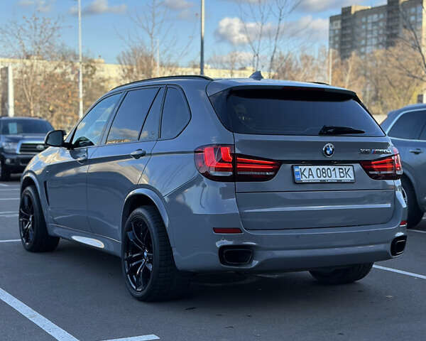 Синий БМВ Х5 М, объемом двигателя 2.99 л и пробегом 265 тыс. км за 33333 $, фото 3 на Automoto.ua
