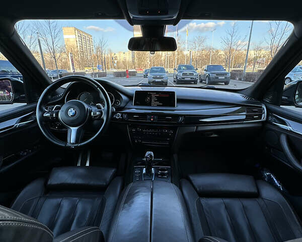 Синий БМВ Х5 М, объемом двигателя 2.99 л и пробегом 265 тыс. км за 33333 $, фото 16 на Automoto.ua