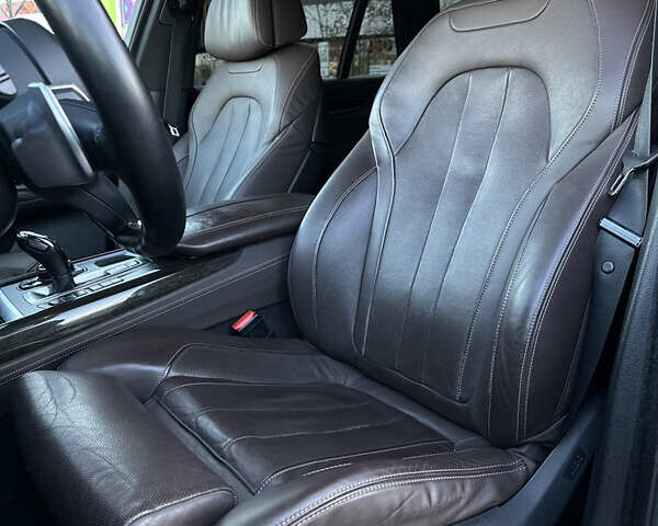 Синий БМВ Х5 М, объемом двигателя 2.99 л и пробегом 265 тыс. км за 33333 $, фото 9 на Automoto.ua