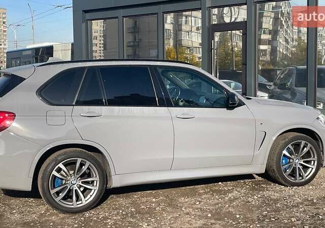 БМВ Х5 М 2014 в Киеве на Automoto.ua Синий БМВ Х5 М, объемом двигателя 2.99 л и пробегом 265 тыс. км за 31490 $, фото 5 на Automoto.ua