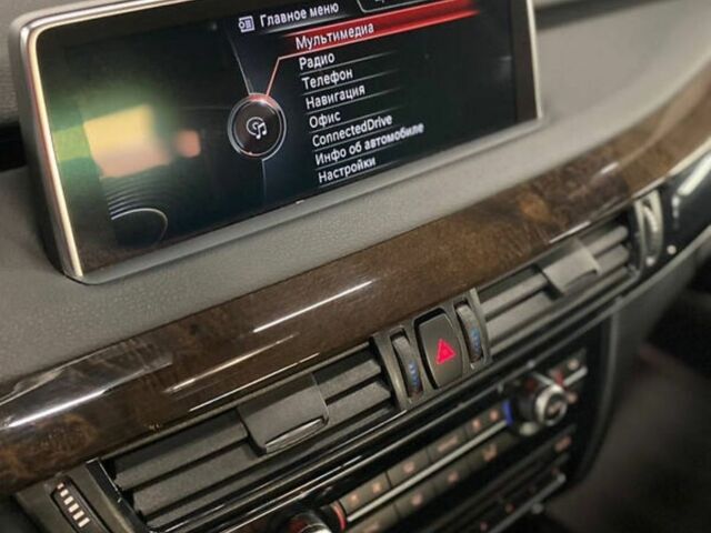 Синій БМВ Х5 М, об'ємом двигуна 2 л та пробігом 130 тис. км за 29300 $, фото 3 на Automoto.ua