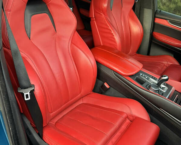 БМВ Х5 М 2016 в Хмельницком на Automoto.ua Синий БМВ Х5 М, объемом двигателя 4.39 л и пробегом 98 тыс. км за 38900 $, фото 24 на Automoto.ua