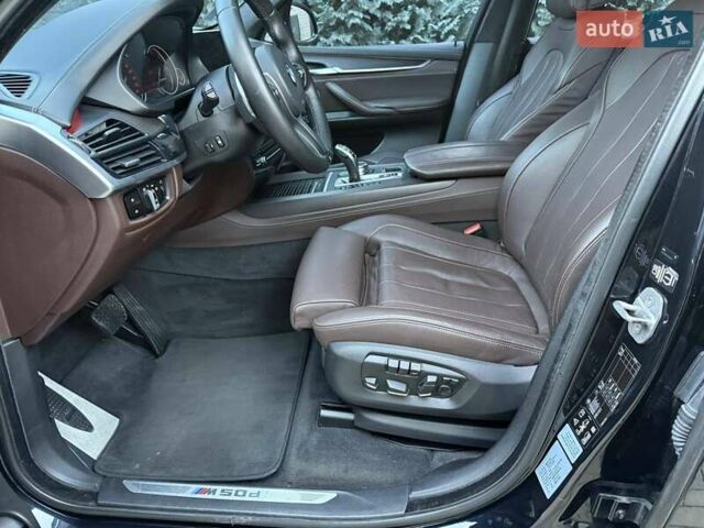 Синий БМВ Х5 М, объемом двигателя 3 л и пробегом 163 тыс. км за 39900 $, фото 24 на Automoto.ua