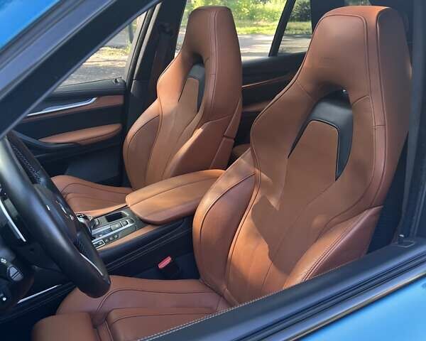 Синий БМВ Х5 М, объемом двигателя 4.39 л и пробегом 153 тыс. км за 44000 $, фото 20 на Automoto.ua