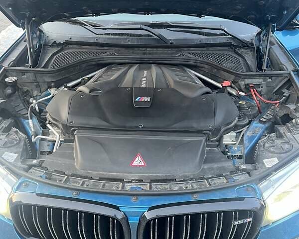 Синий БМВ Х5 М, объемом двигателя 4.39 л и пробегом 153 тыс. км за 44000 $, фото 2 на Automoto.ua