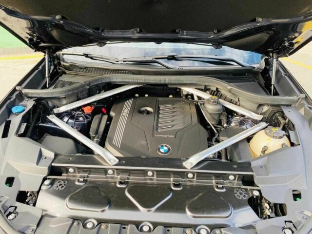 Синий БМВ Х5 М, объемом двигателя 3 л и пробегом 97 тыс. км за 30100 $, фото 6 на Automoto.ua