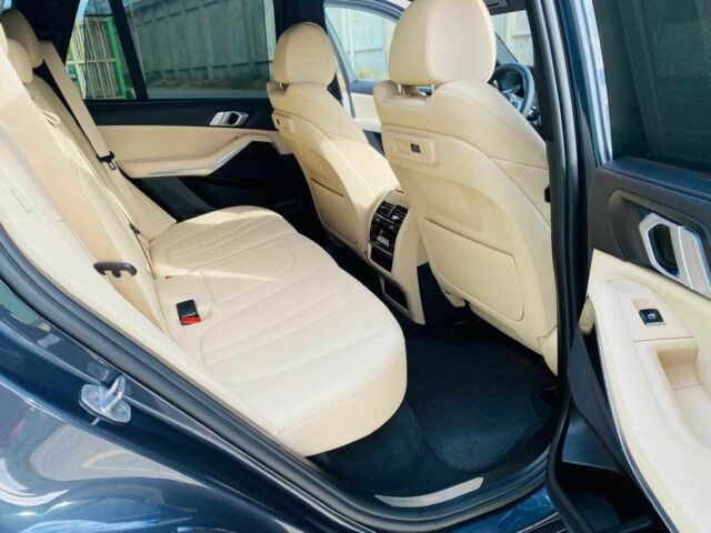 Синий БМВ Х5 М, объемом двигателя 3 л и пробегом 97 тыс. км за 30100 $, фото 8 на Automoto.ua