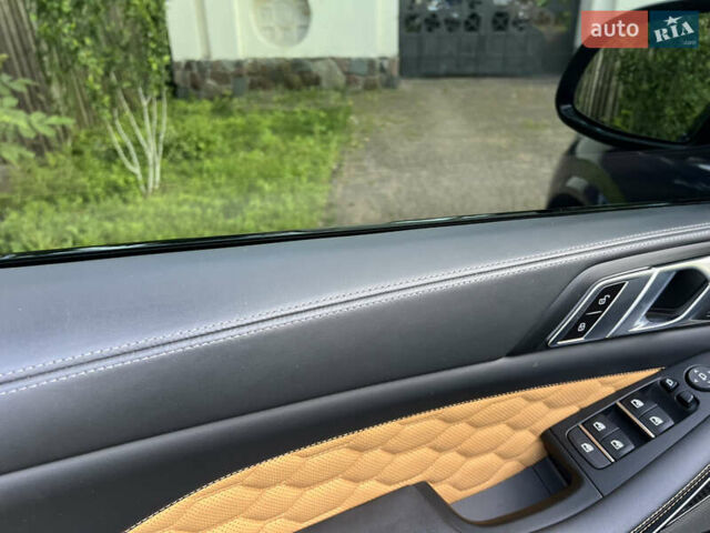 Синий БМВ Х5 М, объемом двигателя 4.4 л и пробегом 92 тыс. км за 89900 $, фото 80 на Automoto.ua