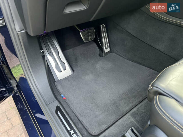 Синий БМВ Х5 М, объемом двигателя 4.4 л и пробегом 92 тыс. км за 89900 $, фото 88 на Automoto.ua