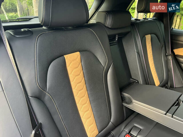 Синий БМВ Х5 М, объемом двигателя 4.4 л и пробегом 92 тыс. км за 89900 $, фото 164 на Automoto.ua