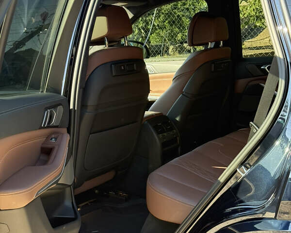 Синий БМВ Х5 М, объемом двигателя 2.99 л и пробегом 46 тыс. км за 95000 $, фото 47 на Automoto.ua