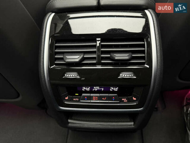 Синий БМВ Х5 М, объемом двигателя 4.4 л и пробегом 18 тыс. км за 135000 $, фото 20 на Automoto.ua