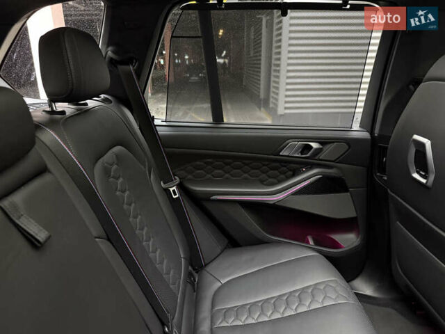 Синий БМВ Х5 М, объемом двигателя 4.4 л и пробегом 18 тыс. км за 135000 $, фото 25 на Automoto.ua