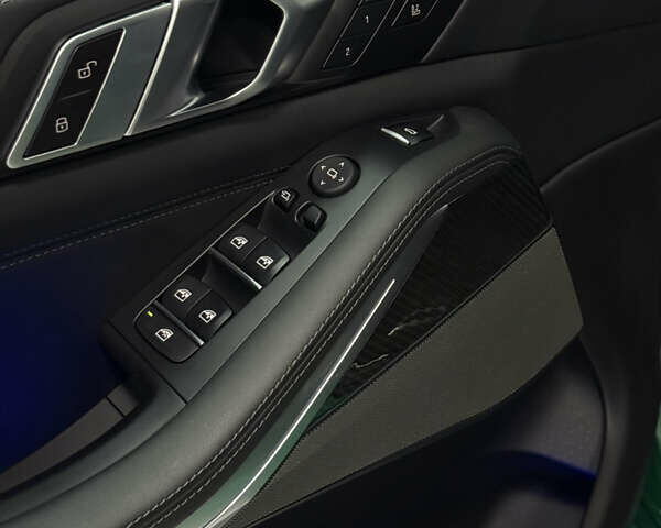 Зеленый БМВ Х5 М, объемом двигателя 4.4 л и пробегом 9 тыс. км за 165000 $, фото 18 на Automoto.ua