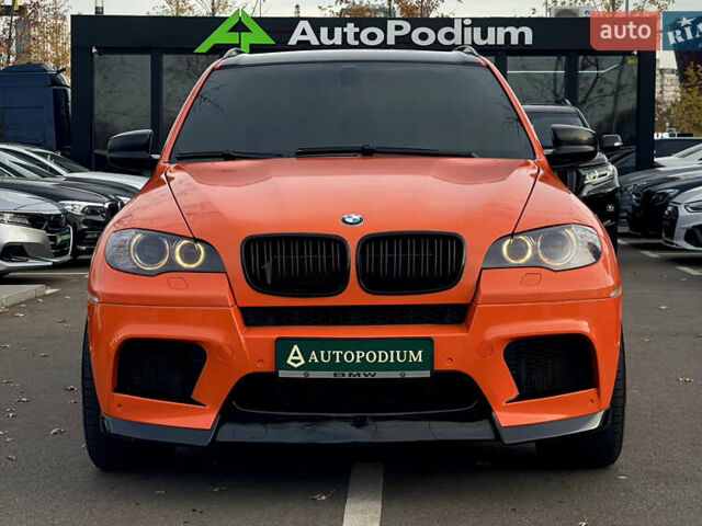 Оранжевый БМВ Х5 М, объемом двигателя 4.4 л и пробегом 259 тыс. км за 15999 $, фото 3 на Automoto.ua