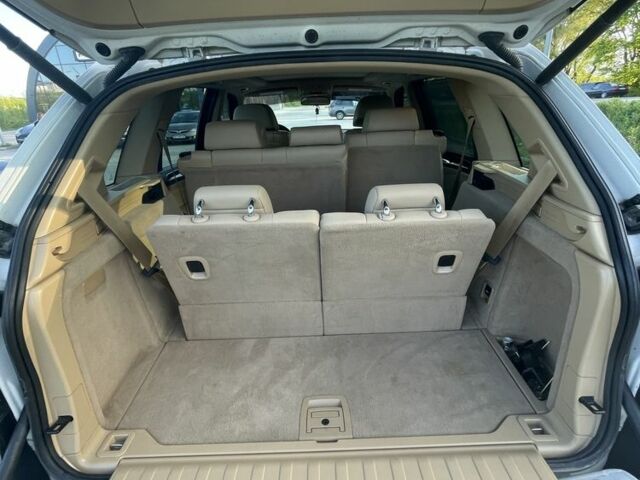 Белый БМВ Х5, объемом двигателя 3 л и пробегом 210 тыс. км за 14400 $, фото 17 на Automoto.ua