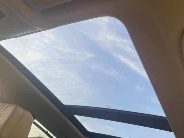 Белый БМВ Х5, объемом двигателя 3 л и пробегом 210 тыс. км за 14400 $, фото 10 на Automoto.ua