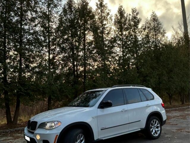 Белый БМВ Х5, объемом двигателя 3 л и пробегом 210 тыс. км за 14400 $, фото 3 на Automoto.ua