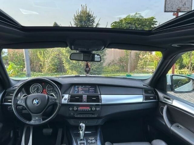 Белый БМВ Х5, объемом двигателя 3 л и пробегом 223 тыс. км за 3100 $, фото 5 на Automoto.ua