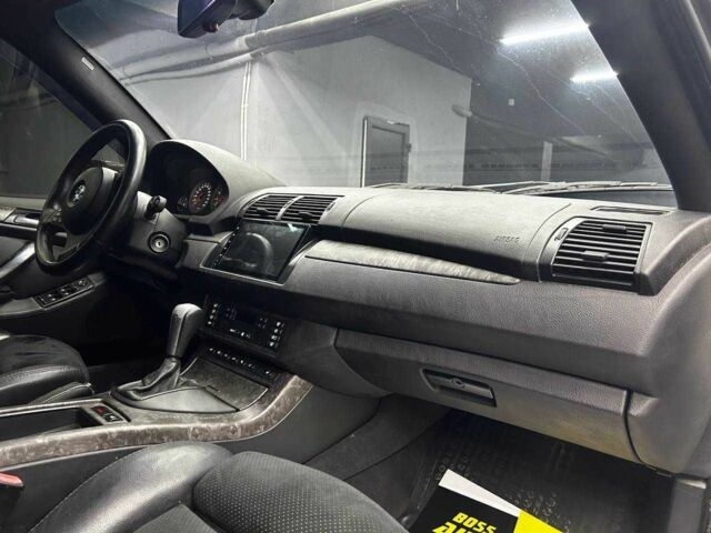 Білий БМВ Х5, об'ємом двигуна 4.8 л та пробігом 250 тис. км за 11700 $, фото 19 на Automoto.ua