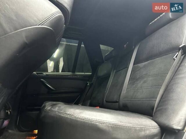 Білий БМВ Х5, об'ємом двигуна 4.8 л та пробігом 250 тис. км за 12700 $, фото 11 на Automoto.ua
