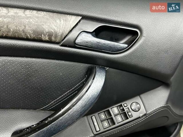 Білий БМВ Х5, об'ємом двигуна 4.8 л та пробігом 250 тис. км за 12700 $, фото 6 на Automoto.ua