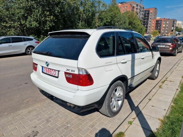 Белый БМВ Х5, объемом двигателя 3 л и пробегом 230 тыс. км за 2835 $, фото 3 на Automoto.ua