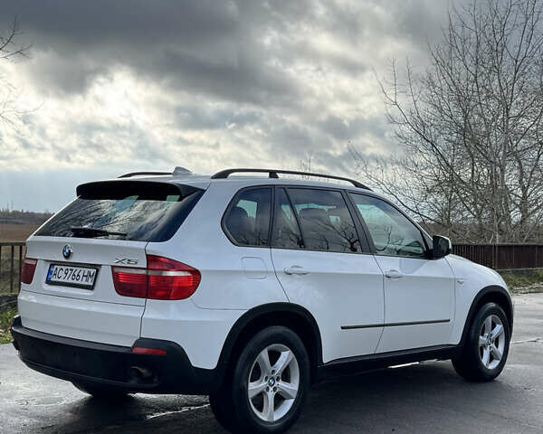 БМВ Х5 2007 в Ровно на Automoto.ua Белый БМВ Х5, объемом двигателя 3 л и пробегом 288 тыс. км за 8999 $, фото 4 на Automoto.ua