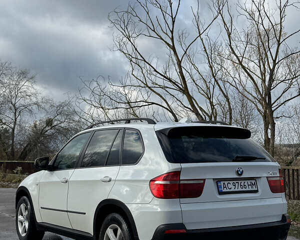 БМВ Х5 2007 в Ровно на Automoto.ua Белый БМВ Х5, объемом двигателя 3 л и пробегом 288 тыс. км за 8999 $, фото 7 на Automoto.ua