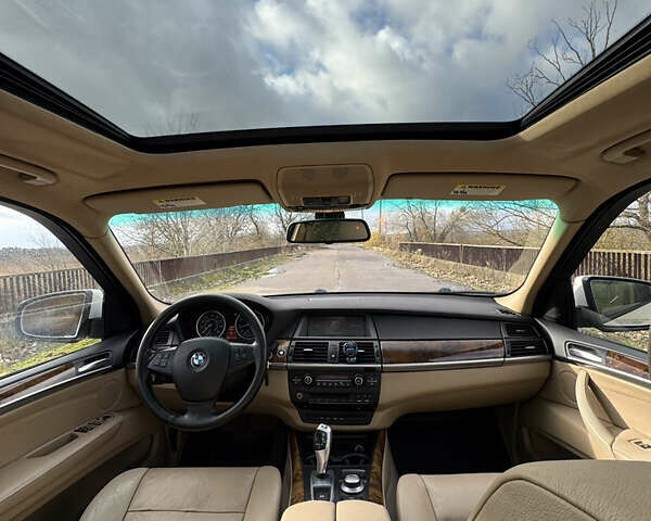 БМВ Х5 2007 в Ровно на Automoto.ua Белый БМВ Х5, объемом двигателя 3 л и пробегом 288 тыс. км за 8999 $, фото 16 на Automoto.ua