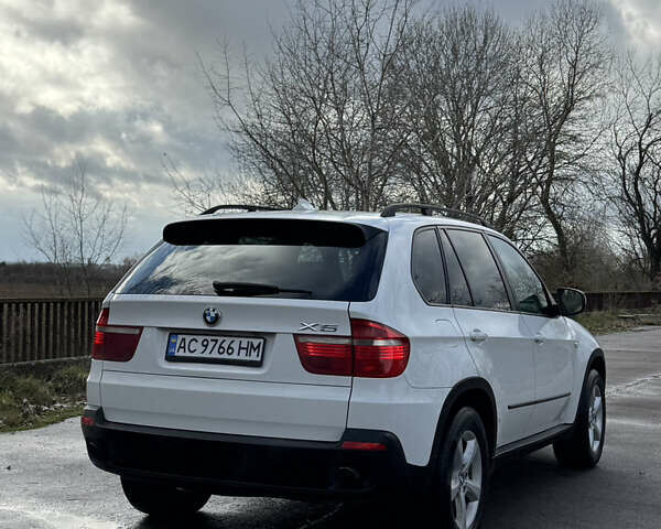 БМВ Х5 2007 в Ровно на Automoto.ua Белый БМВ Х5, объемом двигателя 3 л и пробегом 288 тыс. км за 8999 $, фото 5 на Automoto.ua