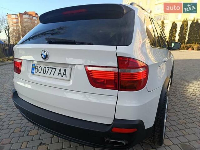 Белый БМВ Х5, объемом двигателя 3 л и пробегом 314 тыс. км за 17800 $, фото 25 на Automoto.ua