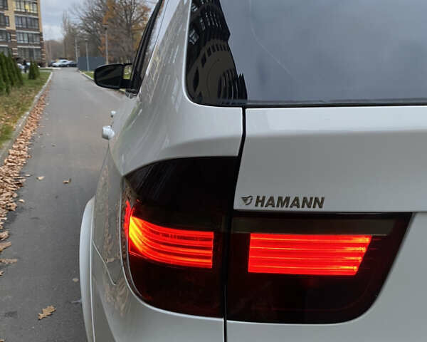 Белый БМВ Х5, объемом двигателя 4.8 л и пробегом 232 тыс. км за 11000 $, фото 41 на Automoto.ua