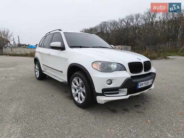 Белый БМВ Х5, объемом двигателя 3 л и пробегом 314 тыс. км за 14699 $, фото 66 на Automoto.ua