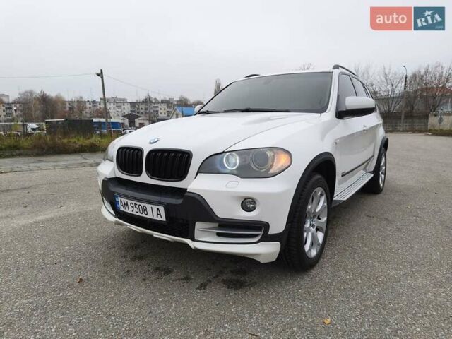 Белый БМВ Х5, объемом двигателя 3 л и пробегом 314 тыс. км за 14699 $, фото 59 на Automoto.ua