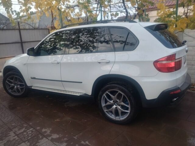 Белый БМВ Х5, объемом двигателя 3 л и пробегом 240 тыс. км за 11500 $, фото 3 на Automoto.ua