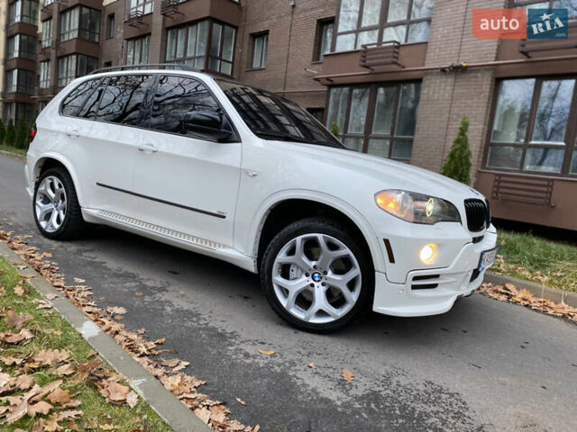 Белый БМВ Х5, объемом двигателя 4.8 л и пробегом 232 тыс. км за 11000 $, фото 7 на Automoto.ua