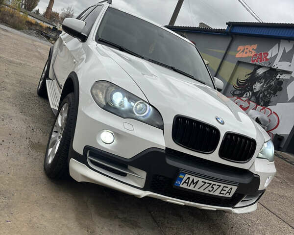 Белый БМВ Х5, объемом двигателя 2.99 л и пробегом 314 тыс. км за 14300 $, фото 22 на Automoto.ua