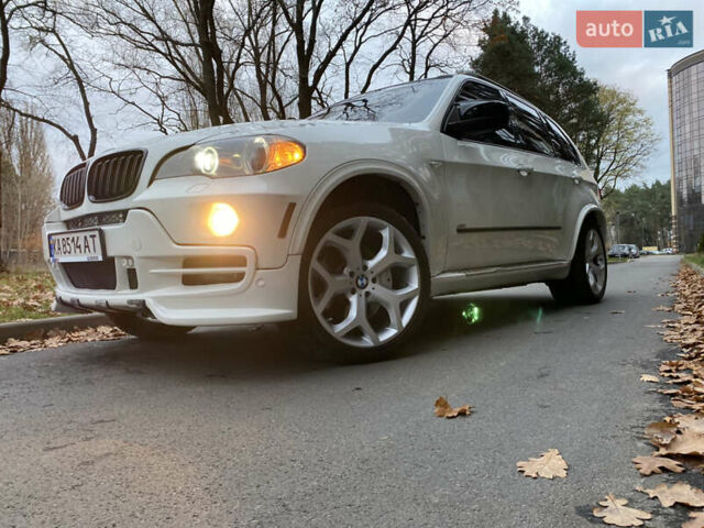 Белый БМВ Х5, объемом двигателя 4.8 л и пробегом 232 тыс. км за 11000 $, фото 17 на Automoto.ua