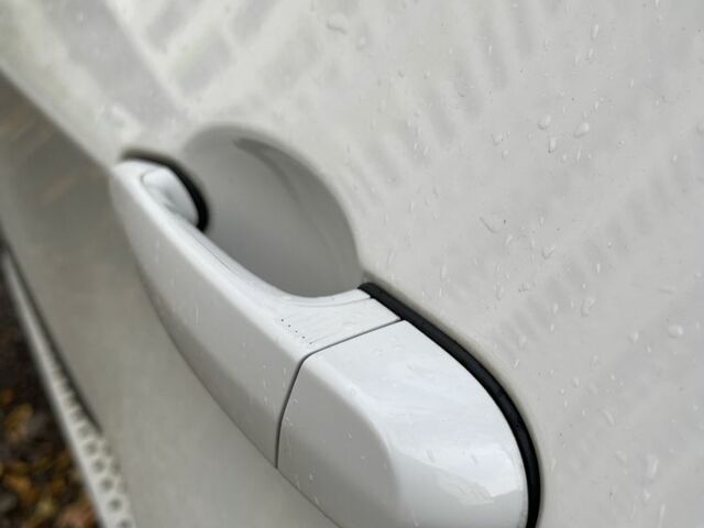 Белый БМВ Х5, объемом двигателя 4.8 л и пробегом 231 тыс. км за 9300 $, фото 12 на Automoto.ua