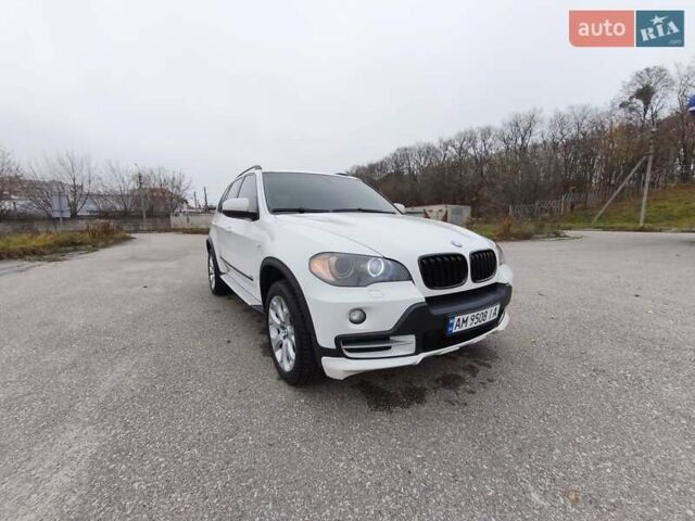 Белый БМВ Х5, объемом двигателя 3 л и пробегом 314 тыс. км за 14699 $, фото 16 на Automoto.ua