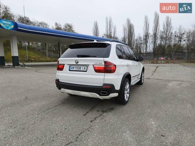 Белый БМВ Х5, объемом двигателя 3 л и пробегом 314 тыс. км за 14699 $, фото 63 на Automoto.ua