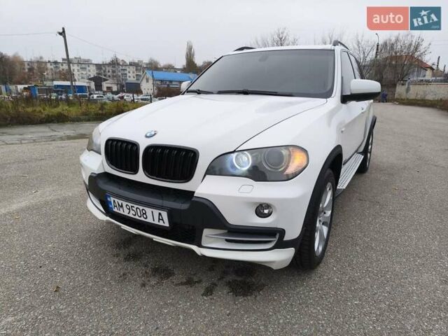 Белый БМВ Х5, объемом двигателя 3 л и пробегом 314 тыс. км за 14699 $, фото 46 на Automoto.ua