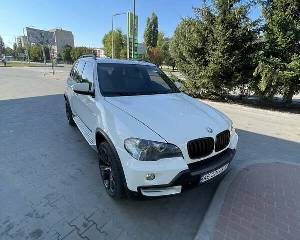 Білий БМВ Х5, об'ємом двигуна 4.8 л та пробігом 180 тис. км за 11499 $, фото 7 на Automoto.ua